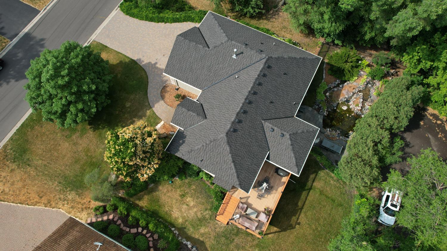 New Roof Installed in Roseville, MN: Our Latest Project