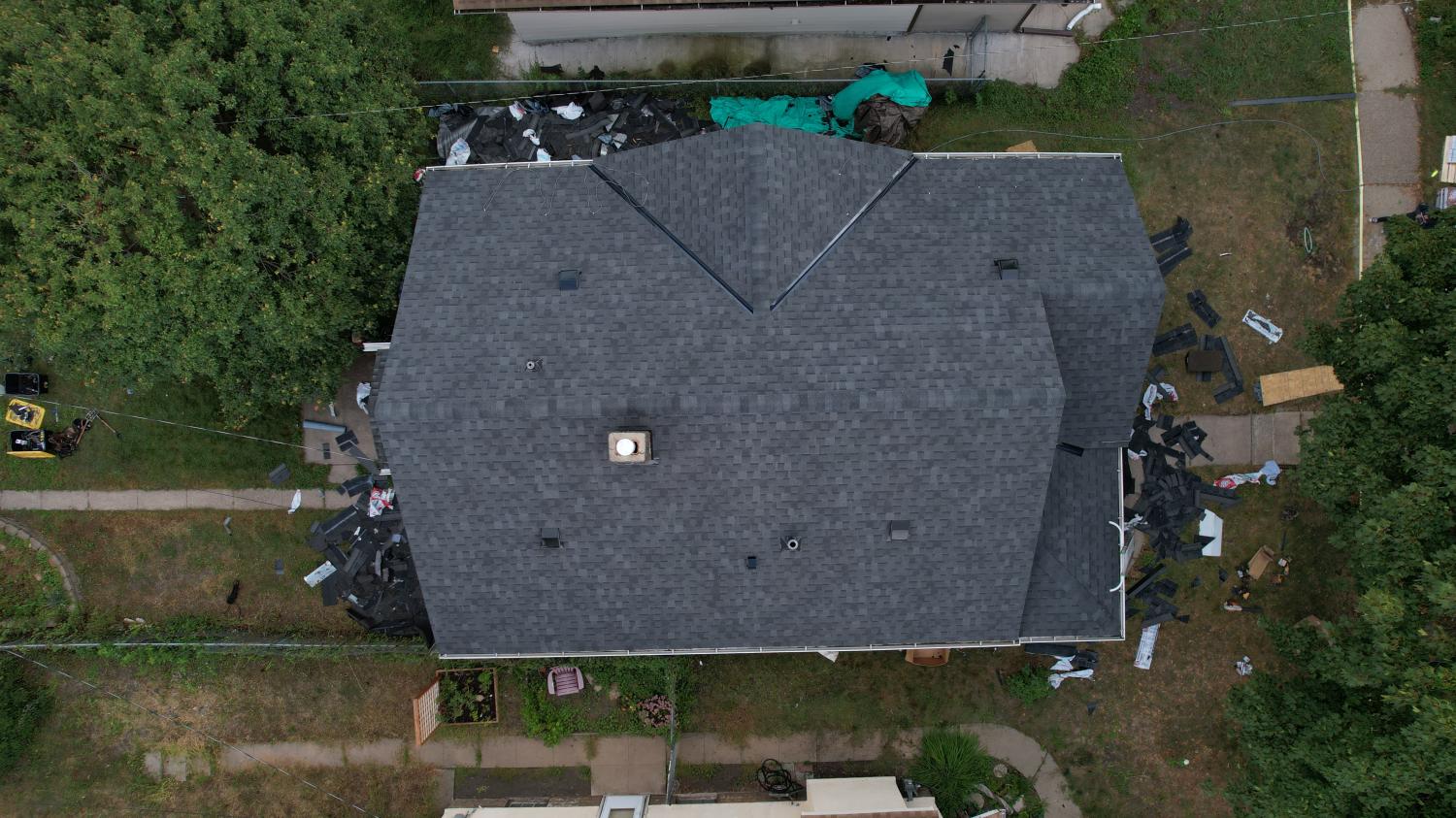 How We Replaced a Roof and Gutters in Minneapolis